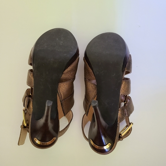 Michael Kors gold leather strappy heels peep-toe sandals - Picture 6 of 6